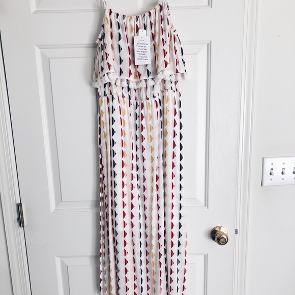 charming charlie’s printed maxi dress - Picture 2 of 4